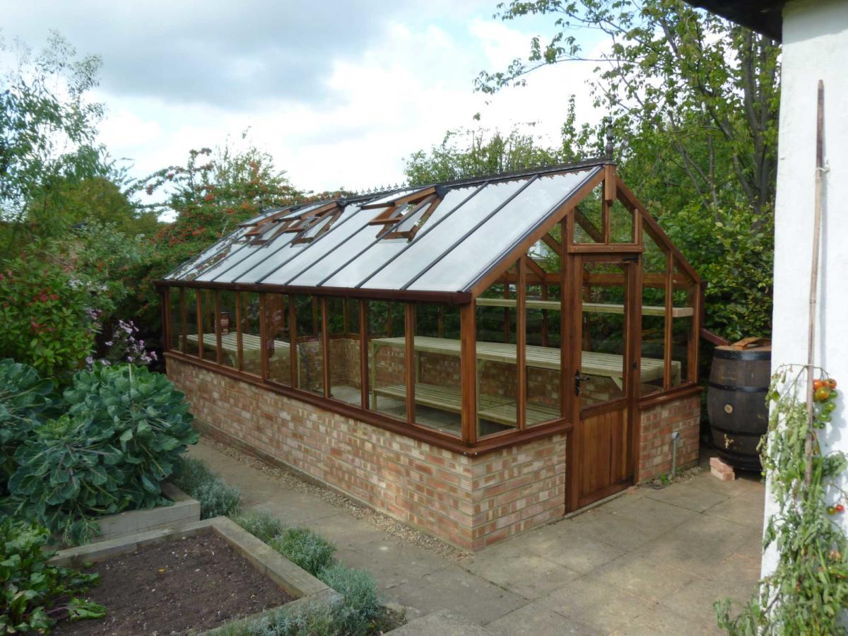 Bespoke Greenhouses – Woodpecker Joinery