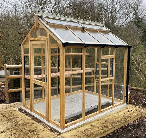 Decagonal Cedar Greenhouse 10ft6 x 8ft6 wooden greenhouse for shaped round building