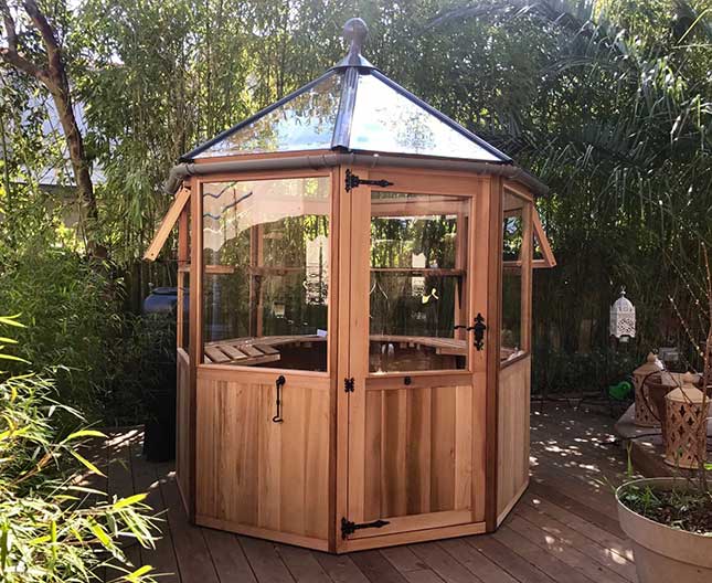 Octagonal Cedar Greenhouse 6ft6 x 6ft6 made in the UK